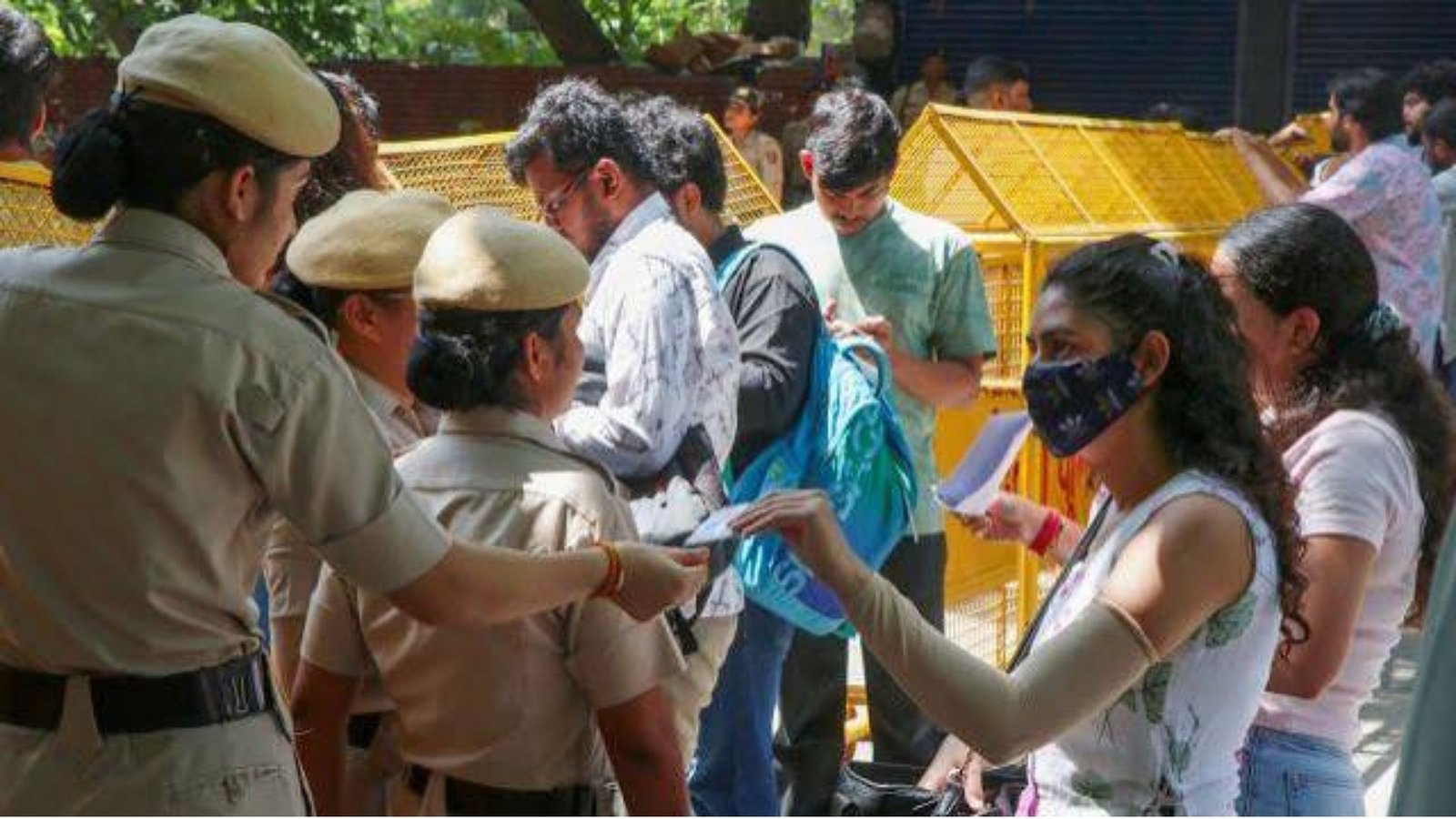 DUSU Elections 2026: Hostels, Fees, Safety and Metro Concession Top Student Concerns