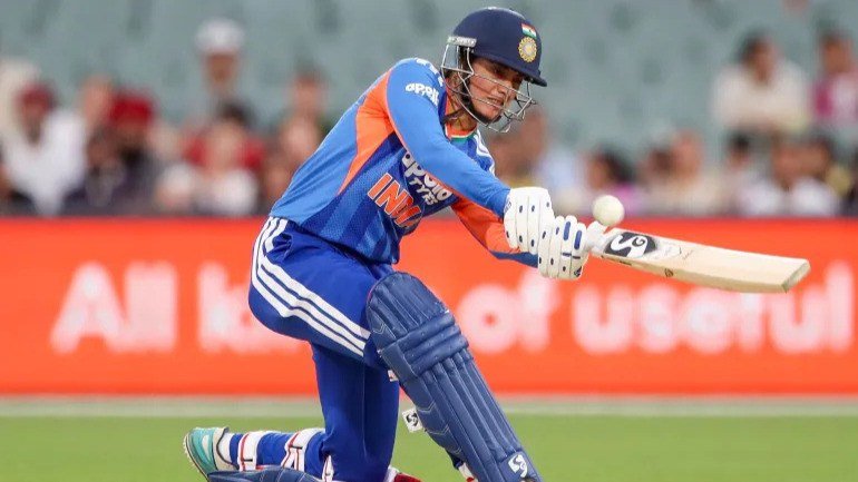 Smriti Mandhana Becomes First Cricketer to Score 11,000 Runs in Women’s Internationals