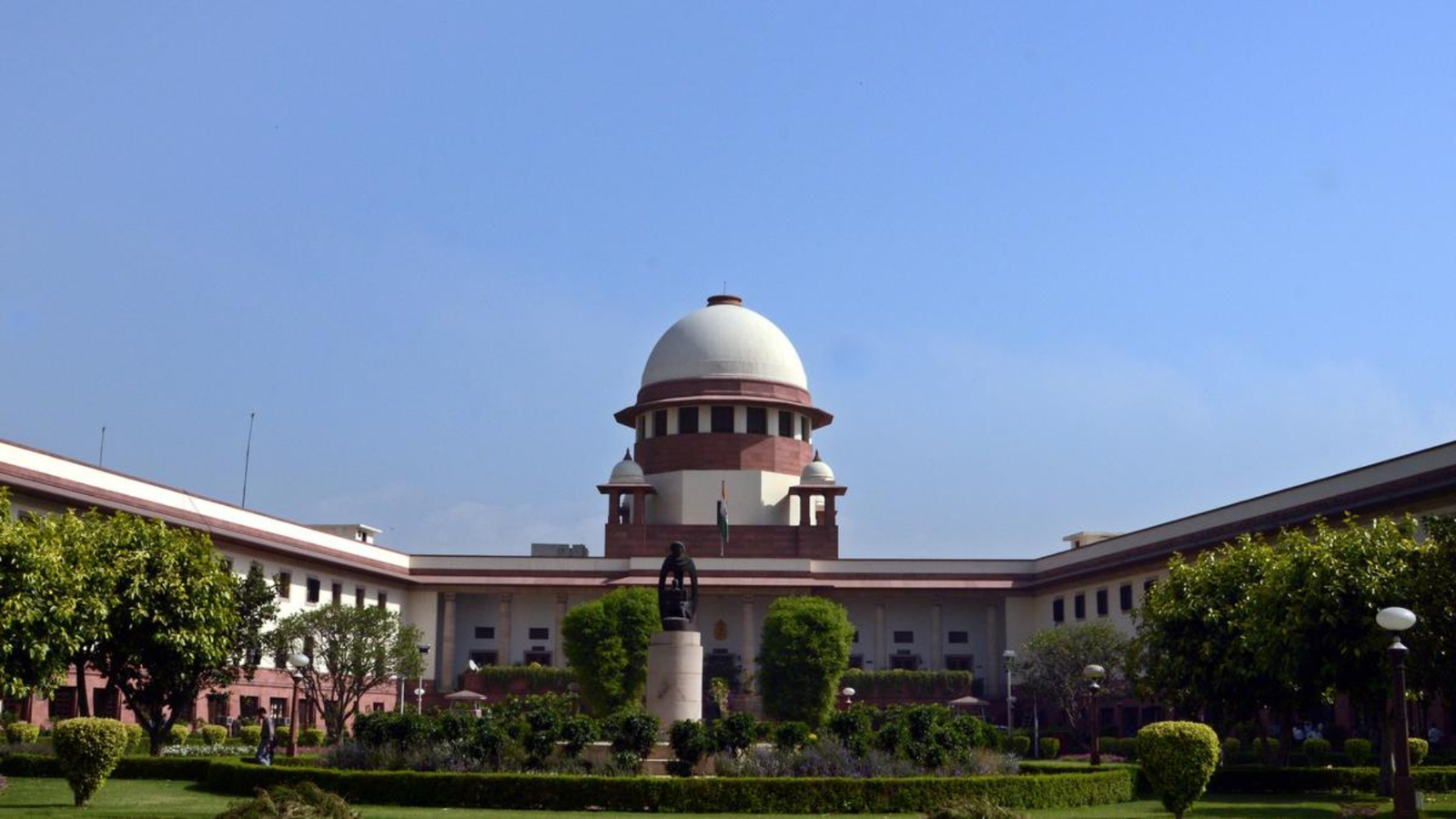 SC Questions 10-Fold Gap in Essential Cancer Drug Prices