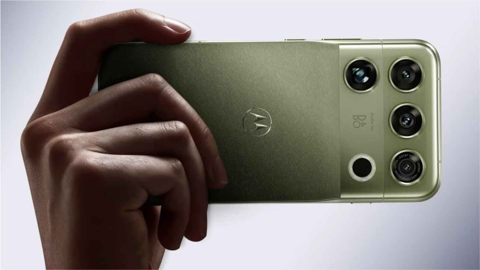 Motorola Signature 27 Gets 200MP Camera, New Snapdragon Chip