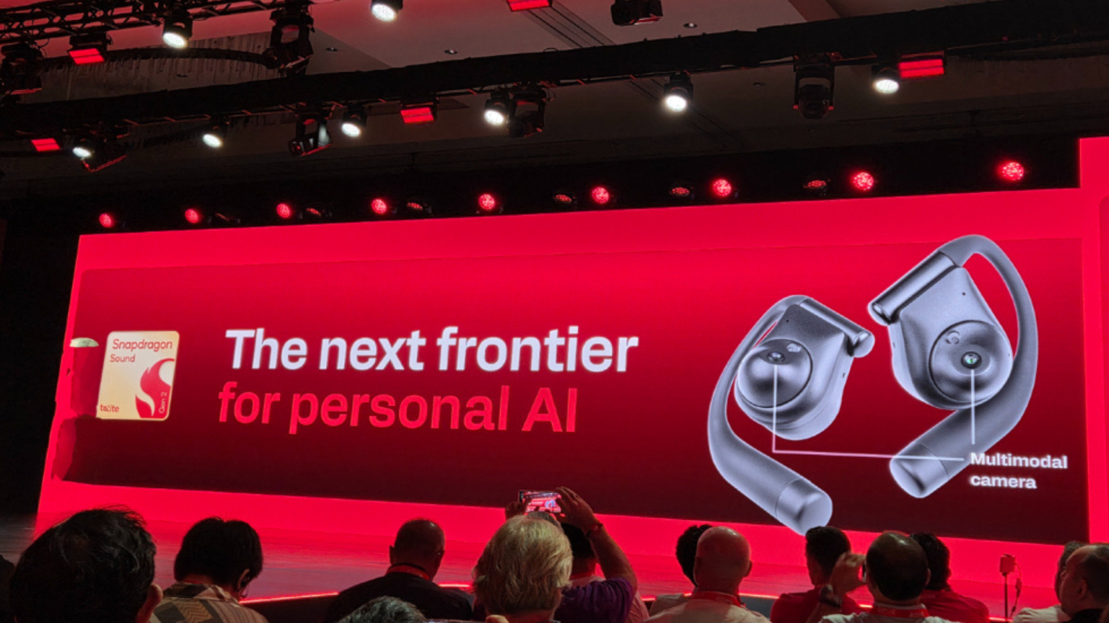 Qualcomm Adds AI and Cameras to Next-Gen Earbuds