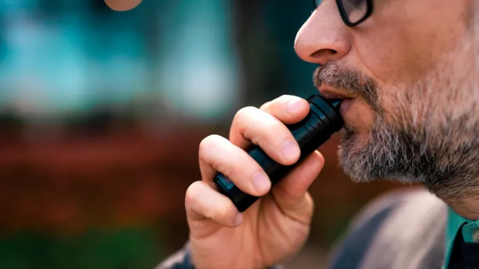 Quitting Vapes May Push Some Adults Back to Cigarettes