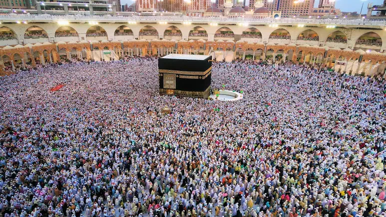Mecca Faces Second “Potential Danger” Alert in a Month Amid Houthi Escalation