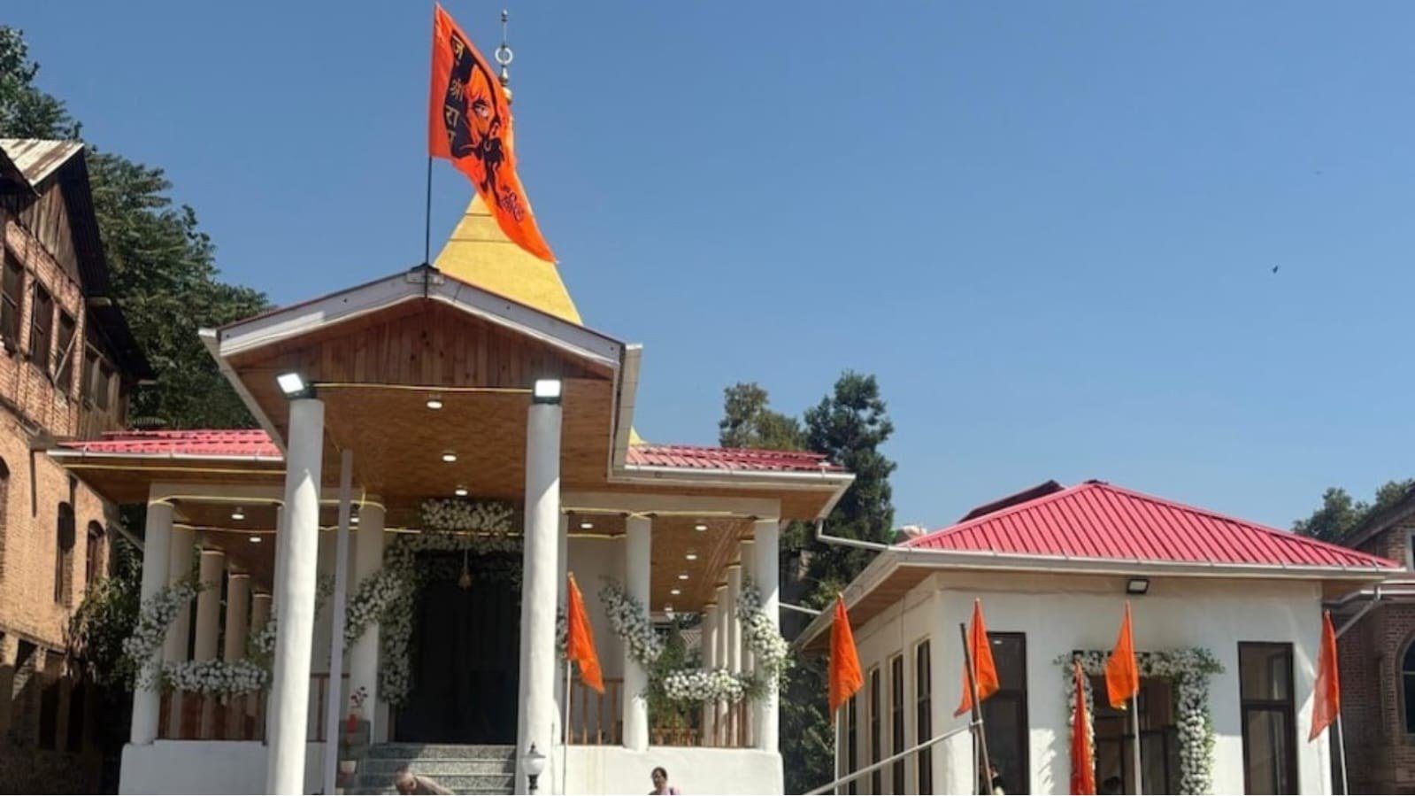 36 साल बाद शीतलनाथ मंदिर में लौटी रौनक, गूंजे मंत्र