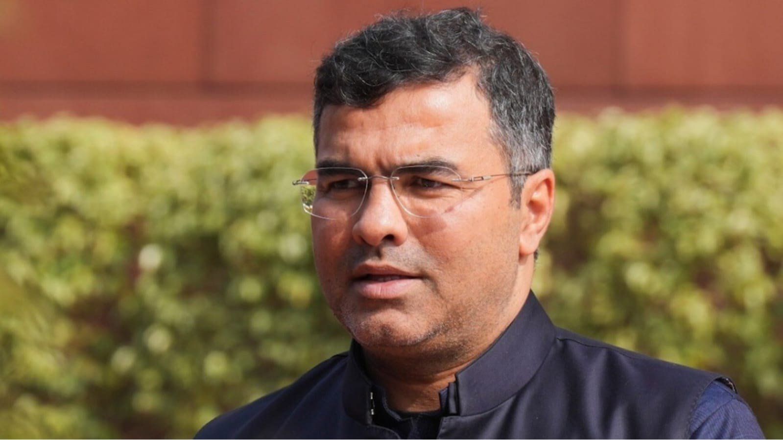 दिल्ली थप्पड़ कांड में नया मोड़, प्रवेश वर्मा पर NCR दर्ज