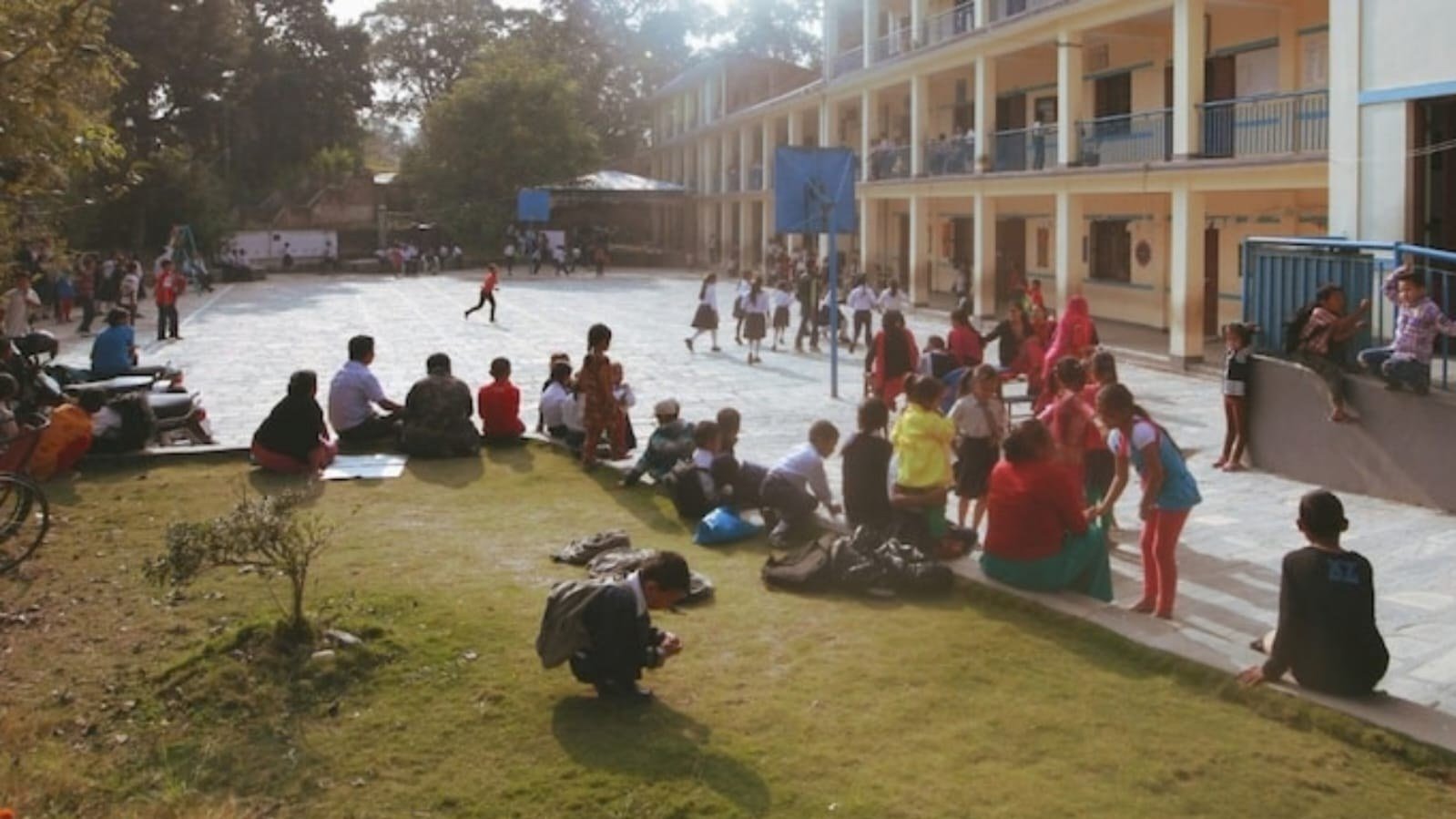 बेंगलुरु के स्कूलों में ‘गृहिणी मां’ वाला नियम? Reddit पर दावा