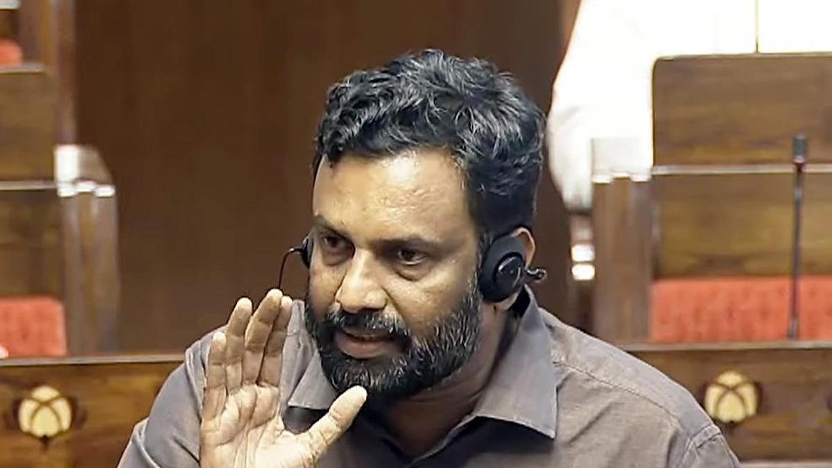 CPI MP Alleges Delhi Police Concealed Badges During Protest Detentions