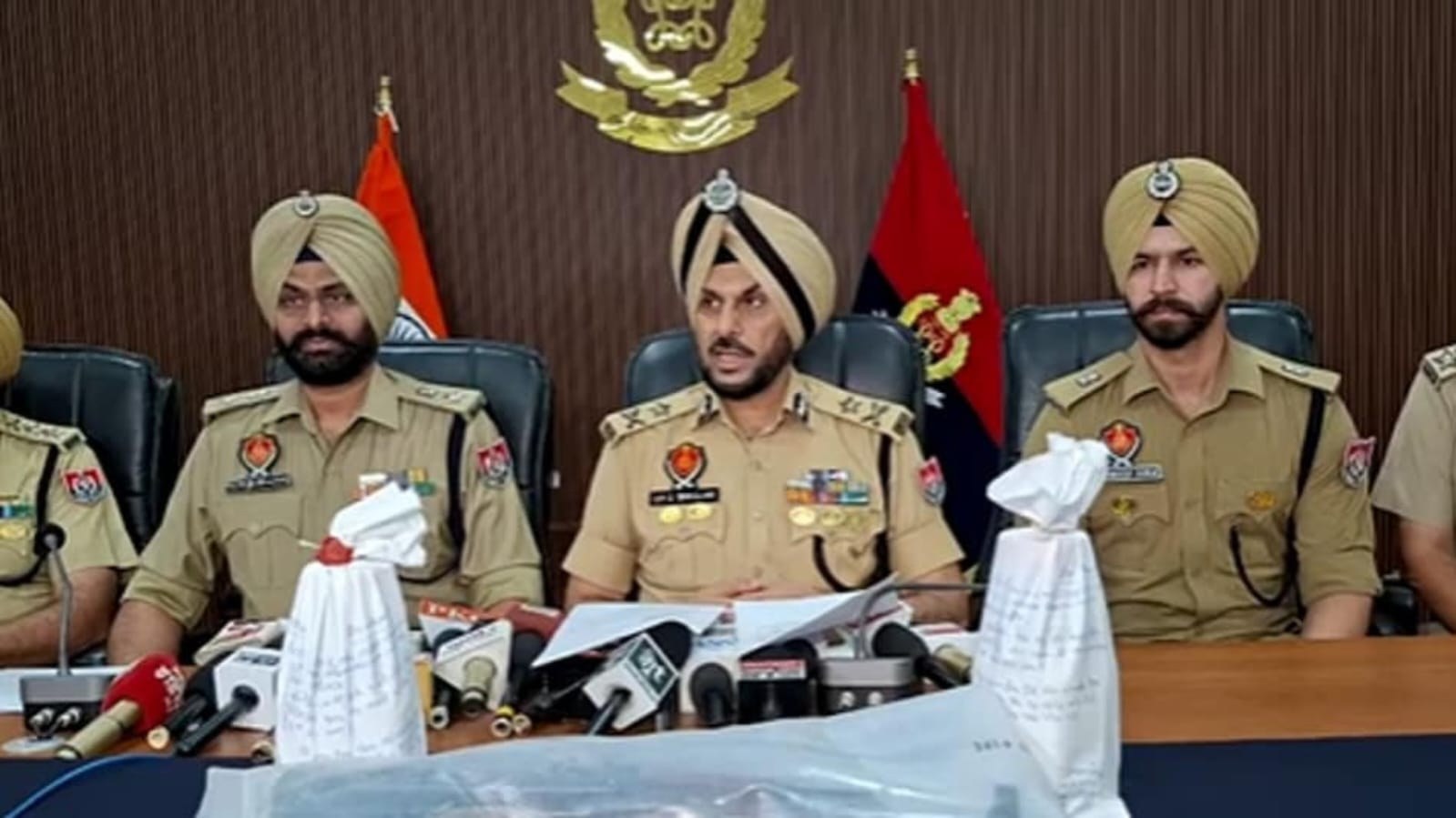 अमृतसर में हथियारों के साथ आरोपी गिरफ्तार