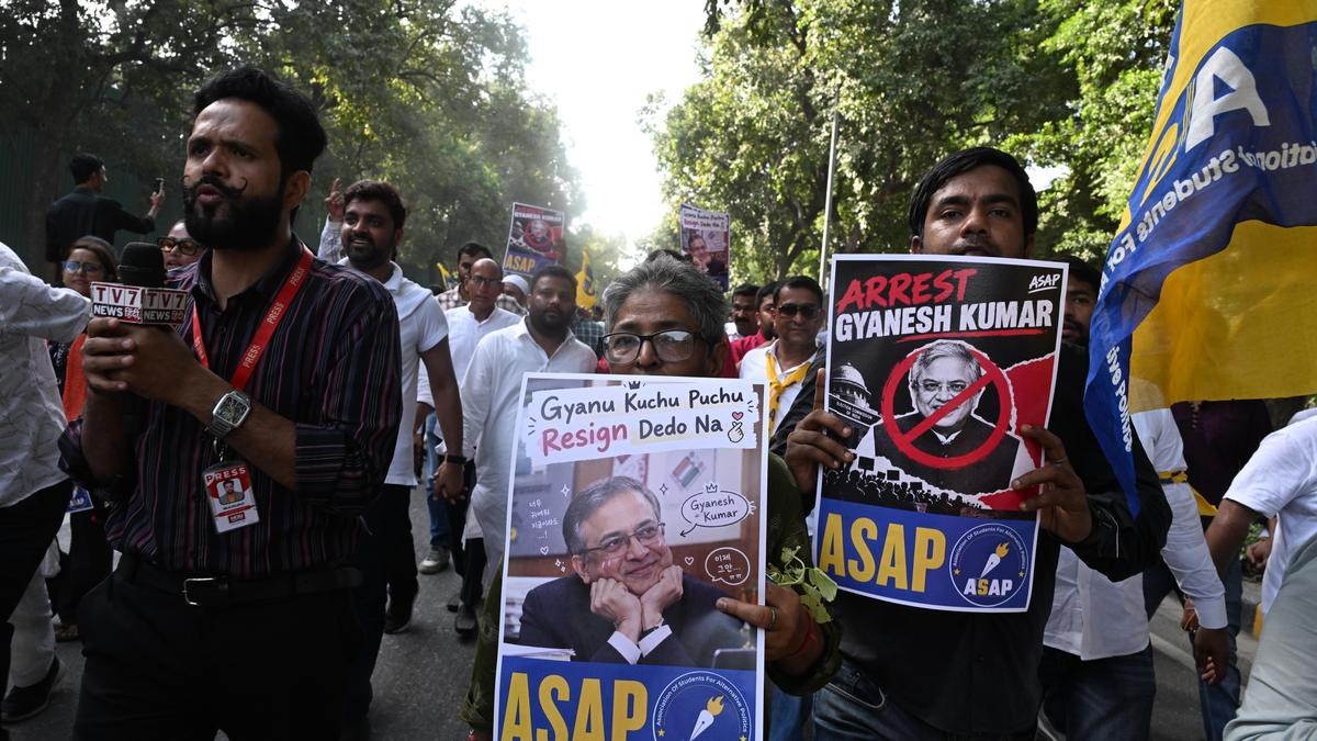 Supreme Court Hears Plea to Suspend CEC Gyanesh Kumar