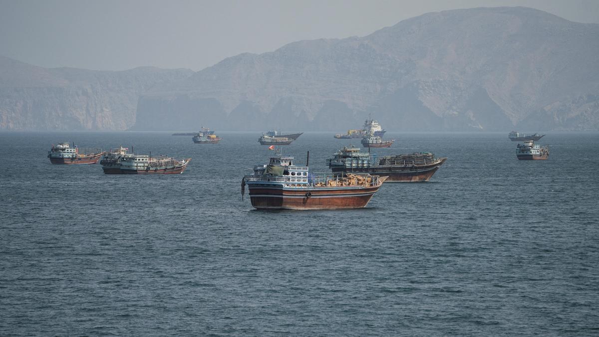 West Asian Crude Exports Surpass Pre‑War Levels Despite Tanker Attacks