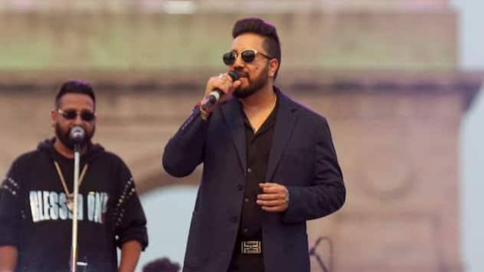 Mika Singh recalls his Pakistan visit while discussing perceptions of Pakistani Muslims.