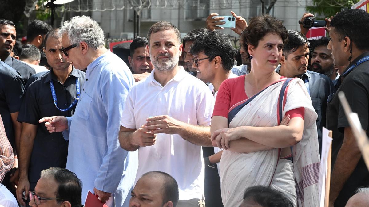 Rahul Gandhi Vows Action Against Modi, Shah, Bhagwat & CEC Over ‘Treason’ Allegations