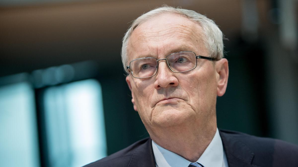 Ex‑Spy Chief August Hanning Arrested in Germany on Treason Charges