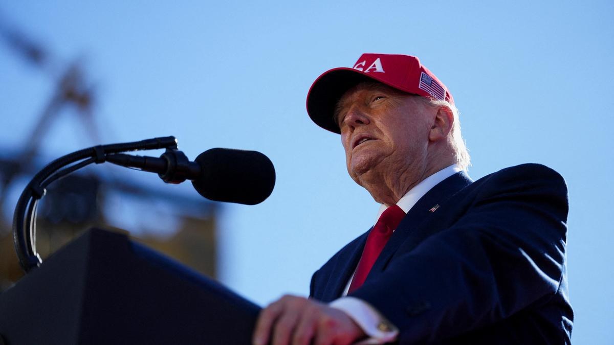 Trump to Speak With Putin on Possible Plague Case in Russia