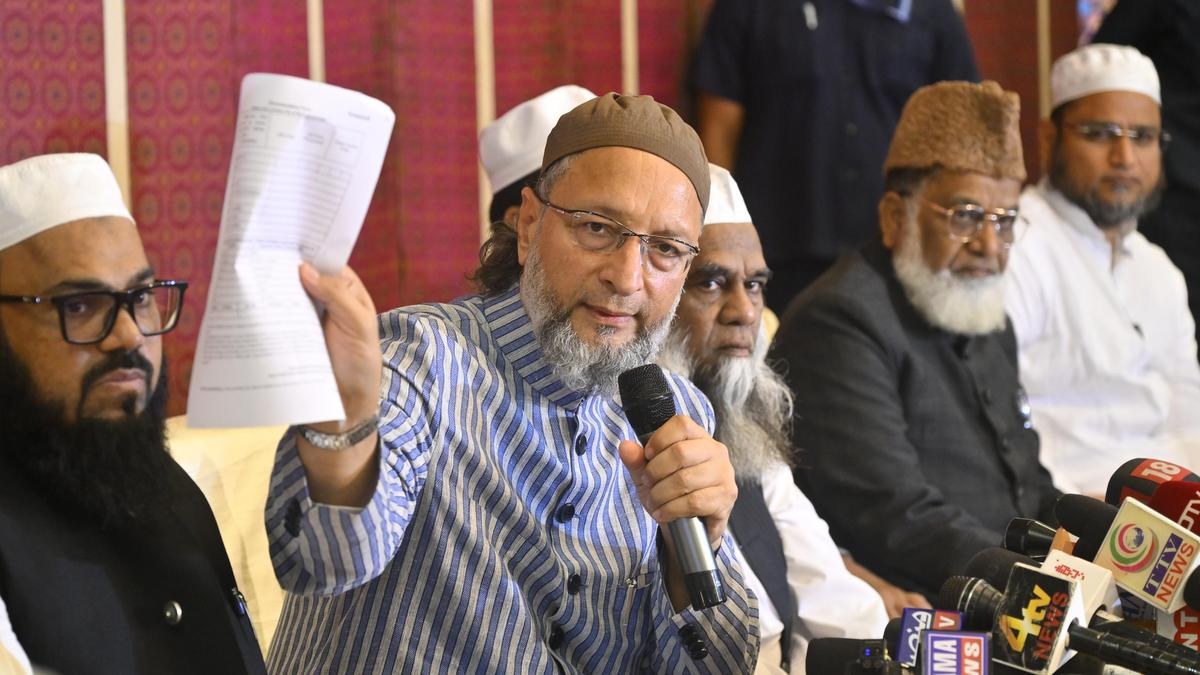 Owaisi Alleges BJP Link to Pre‑Filled Muslim Voter Deletions in Hyderabad