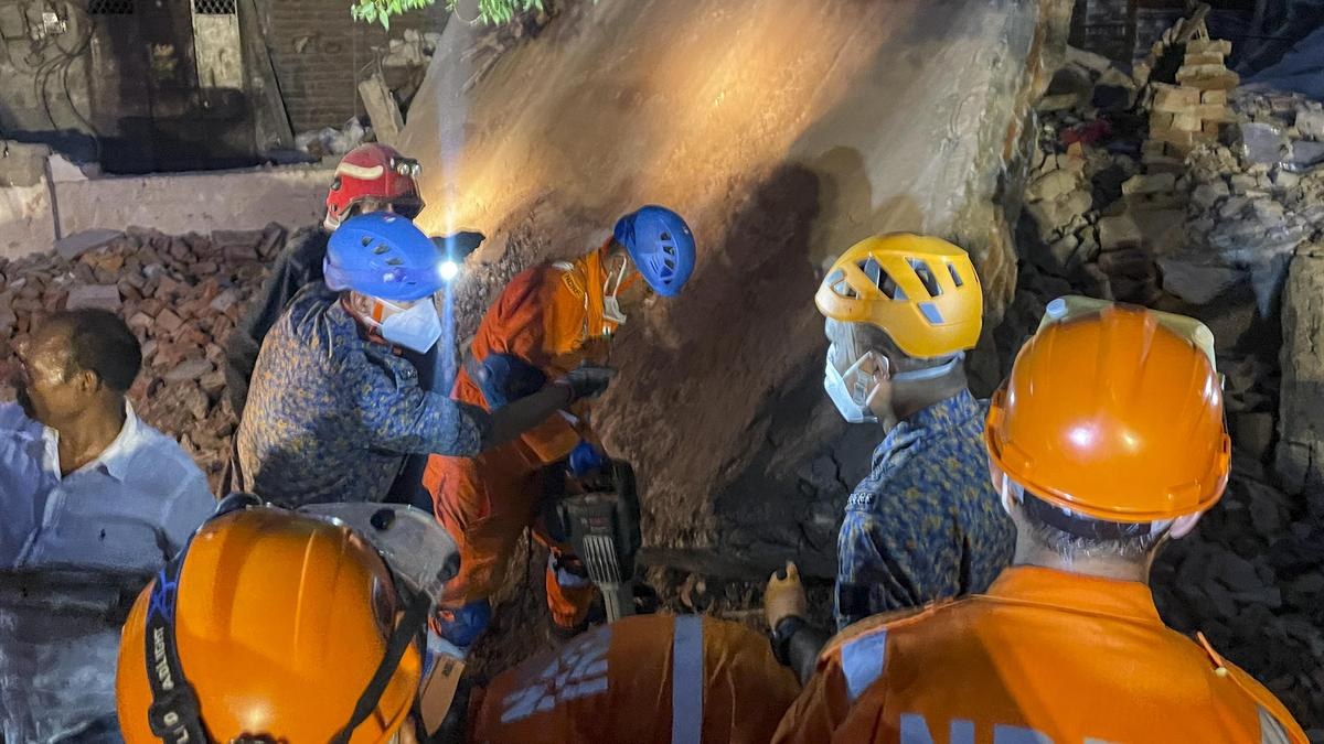 Delhi Seemapuri Building Collapse: Two Children Among Three Dead