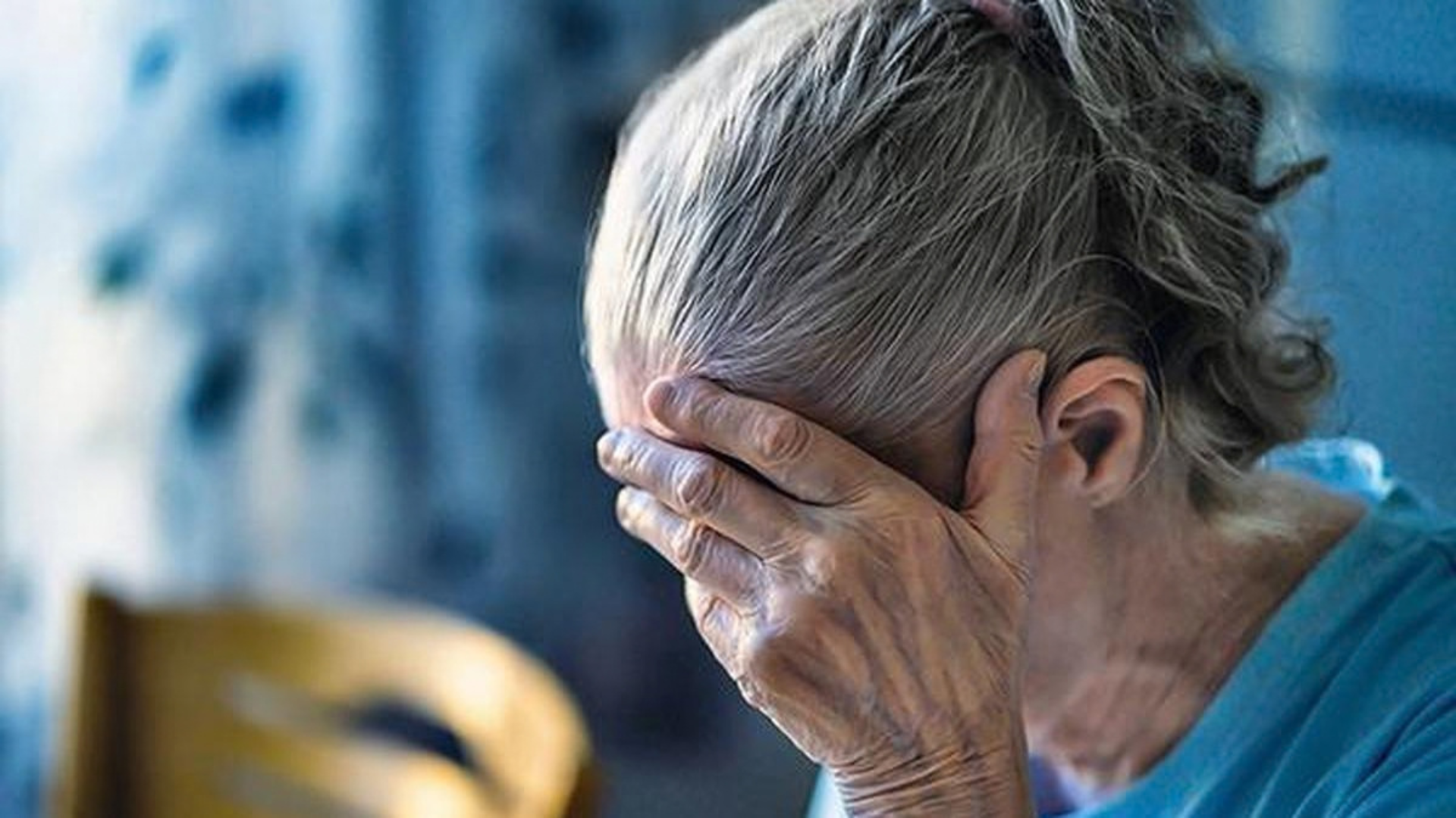 A NIMHANS exploratory study links loneliness among parents of emigrated children with psychological distress and difficulties regulating emotions.
