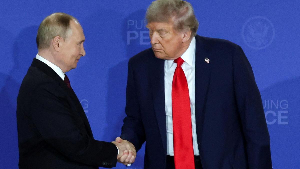 Donald Trump and Vladimir Putin amid reports of a Russia-Ukraine energy ceasefire.