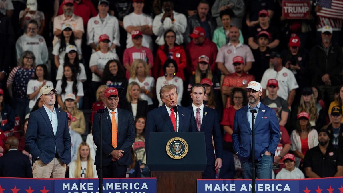 Senators Question Trump’s Authority to Allow Diesel Imports
