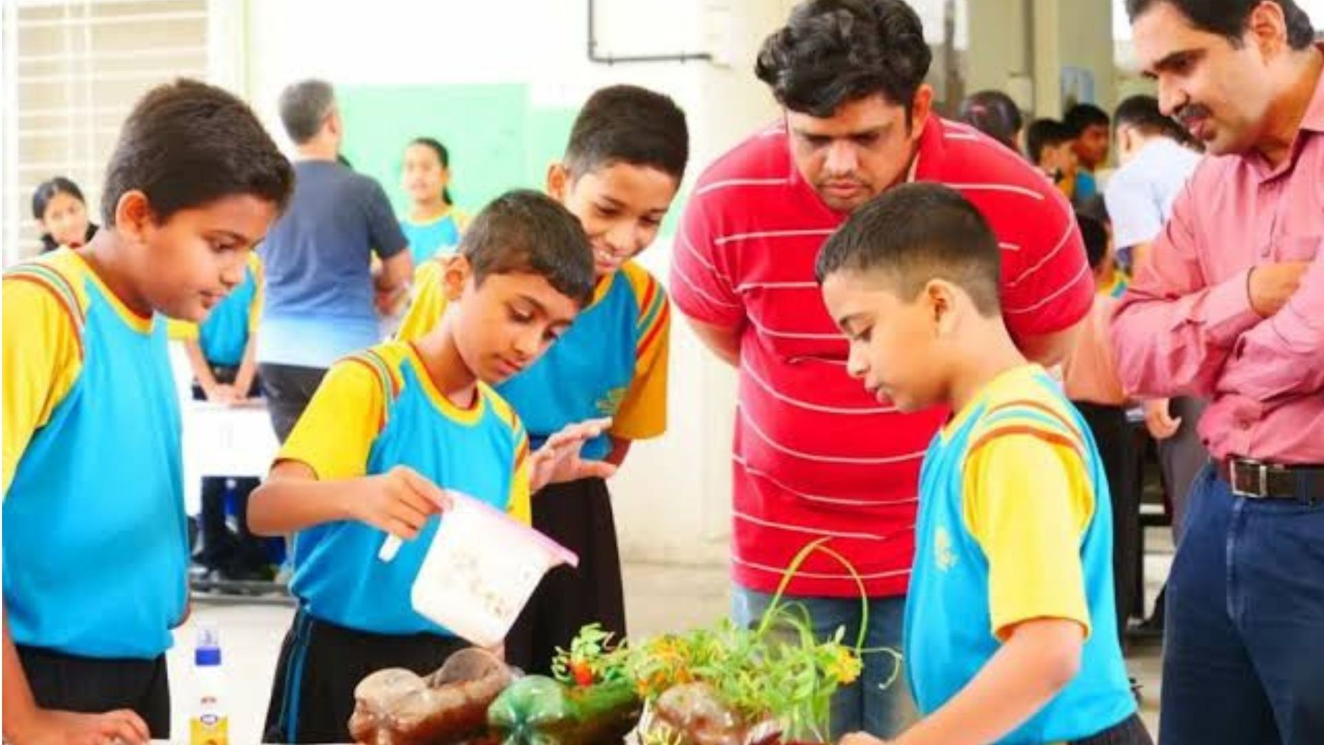 Uttar Pradesh plans to expand activity-based science learning across 17,089 government upper-primary schools.