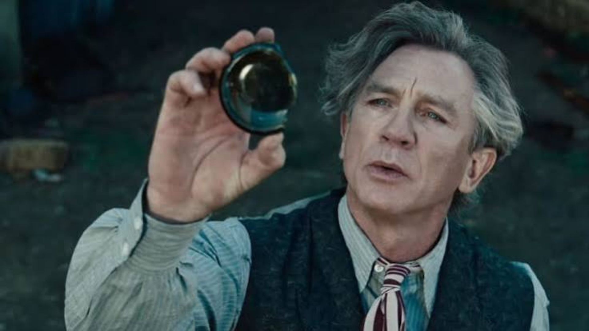 Daniel Craig plays the eccentric Uncle Andrew in Greta Gerwig’s upcoming Narnia adaptation.