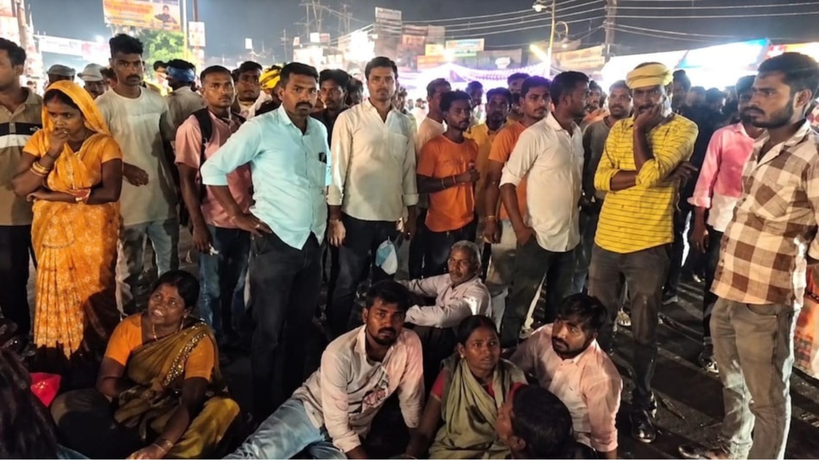 गोरखपुर में विसर्जन के दौरान करंट से हादसा