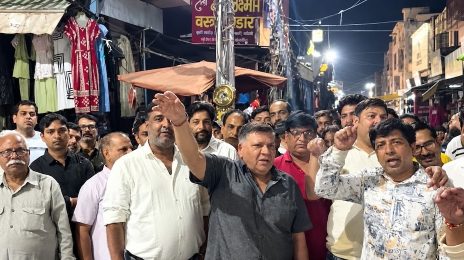 गुरुग्राम में बिजली संकट से परेशानी