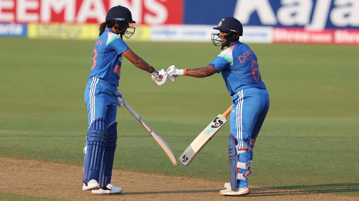 Harmanpreet Kaur and Deepti Sharma Shine as India Seal ODI Series Win Over Zimbabwe