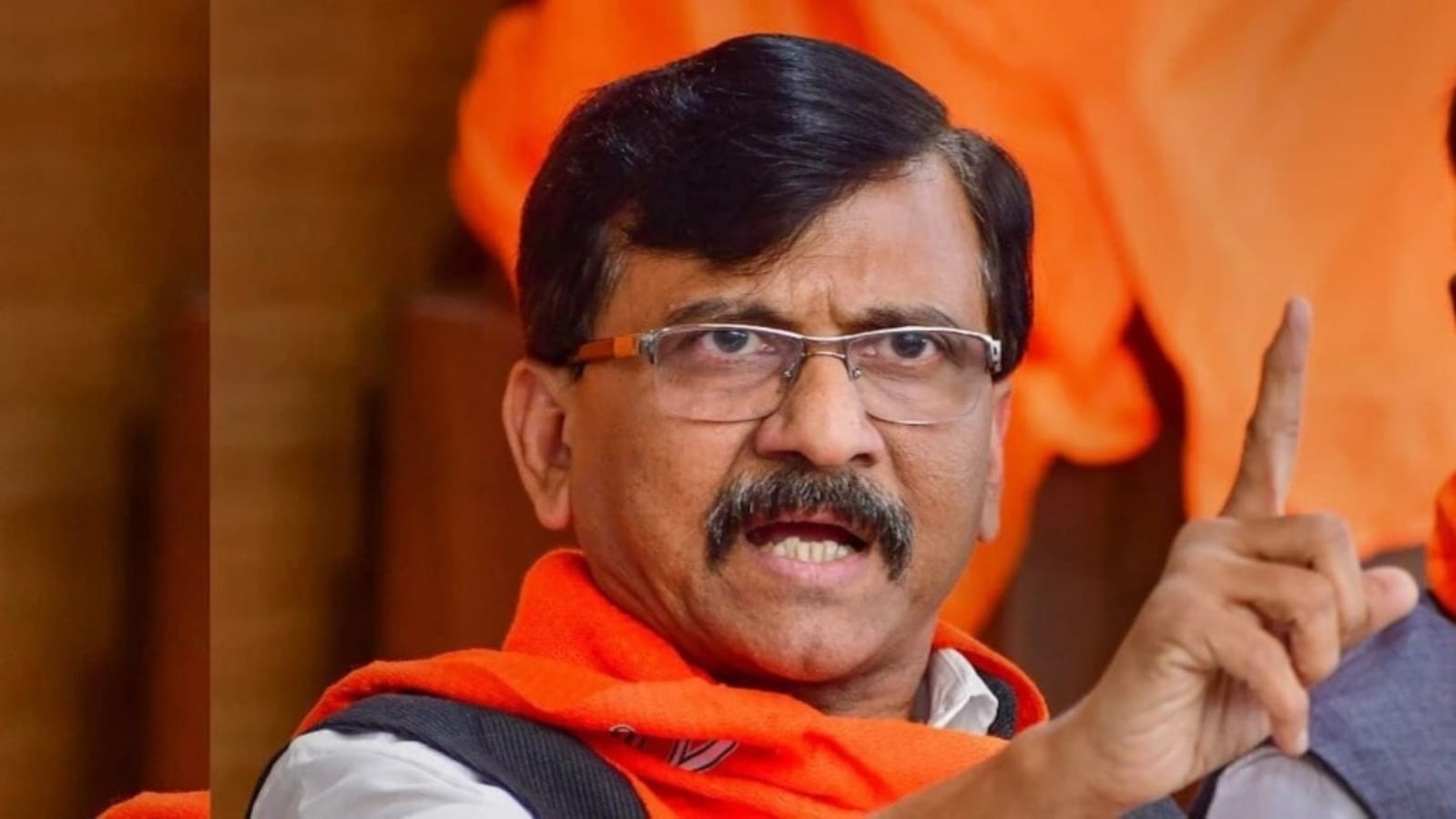 संजय राउत को सुप्रीम कोर्ट में पेश होने का आदेश, अल्बानिया पोस्ट का भी जिक्र