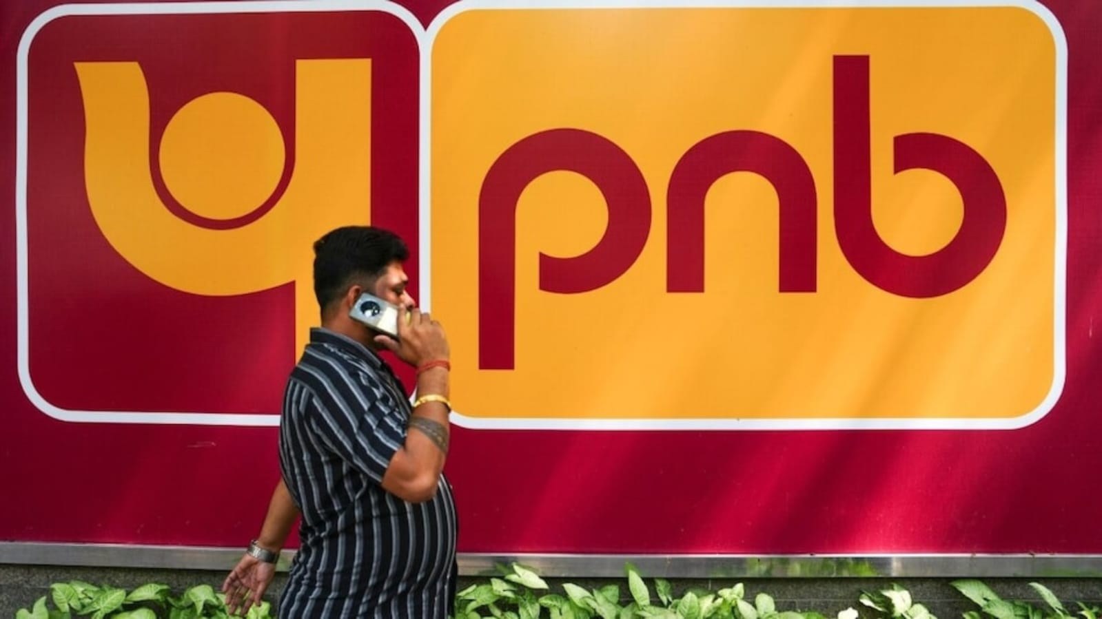 PNB के खातों से गायब हुए करोड़ों, CBI ने दर्ज किया केस
